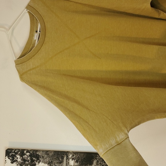 Anthropologie Akemi + Kin Bela Burnout Oversized Pullover Top Size XS/S Yellow - Picture 6 of 14
